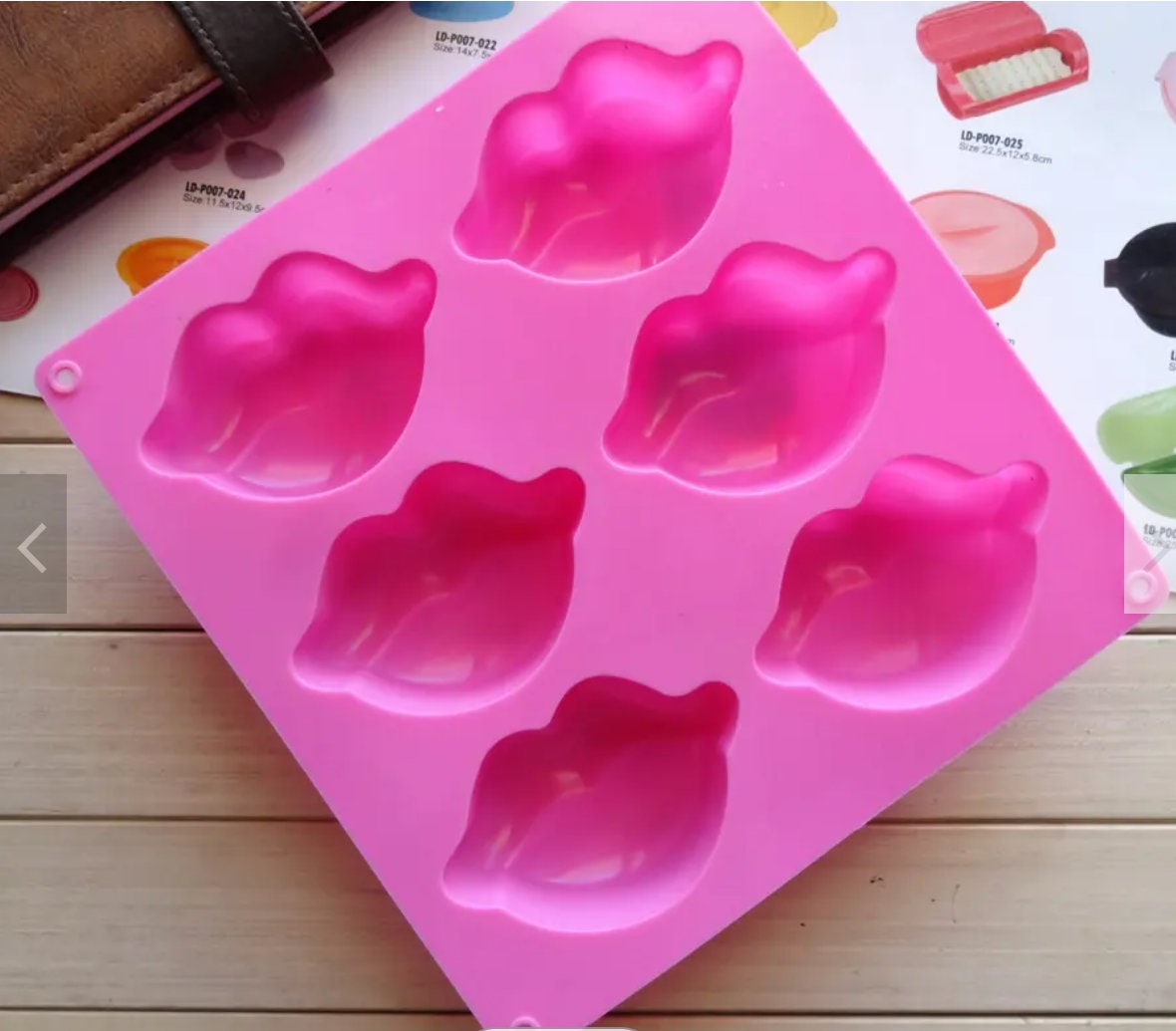 6 Cavity Pink Lips Mold - Kiss Lips Silicone mold, candy mold, soap mold
