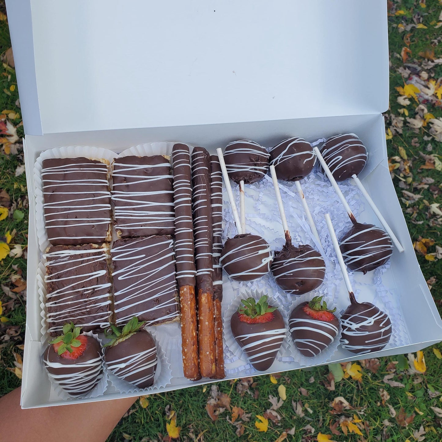 Custom Party Dessert Table Treats - Cake pop, Krispies, Pretzel, Cakesicles, truffles, chocolate, Cookies